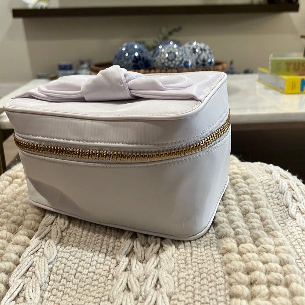 Stoney clover x target white pouch